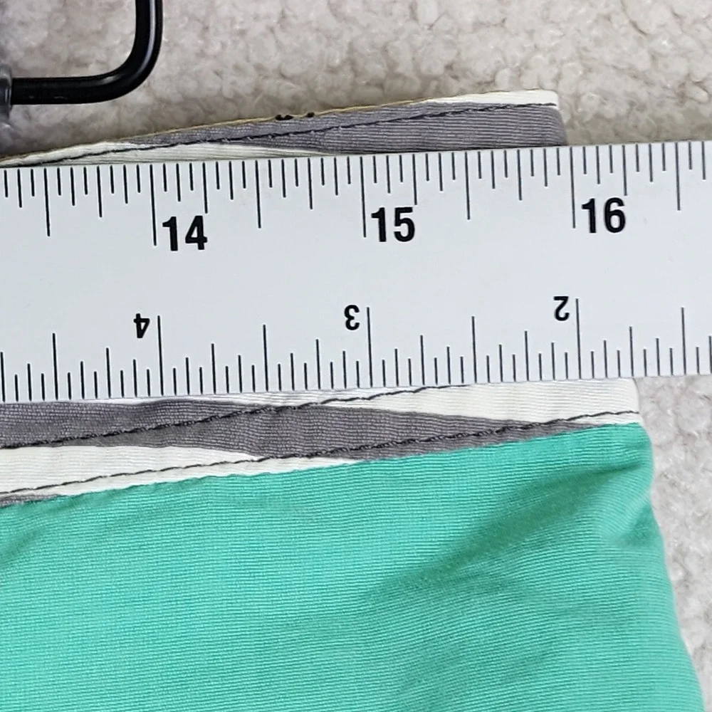 Patagonia Scallop Hem Board Shorts Mens 32 Teal Grey Striped Surf Swim Trunks‎